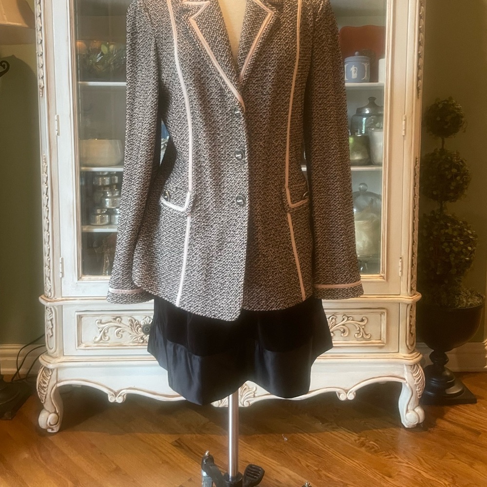Erin Fetherstone skirt